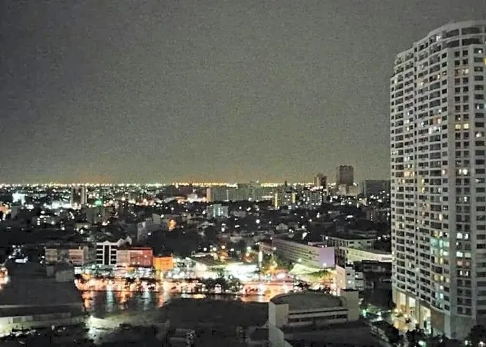 Poonchock Mansion ホテル